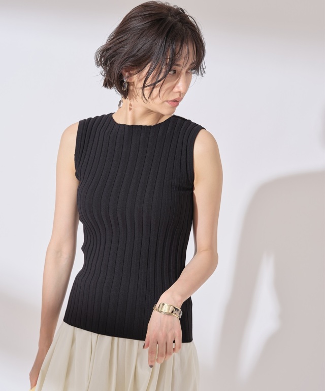 成瀬愛里さん着用】ピッチリブノースリーブプルオーバー