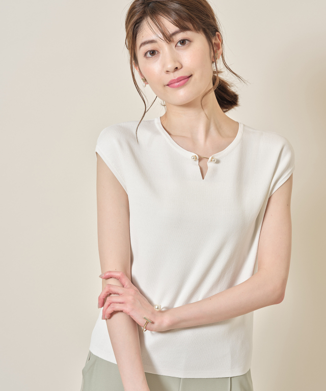 【美品】フレンチスリーブプルオーバー フレンチスリーブプルオーバー《一部の店舗のみ入荷》