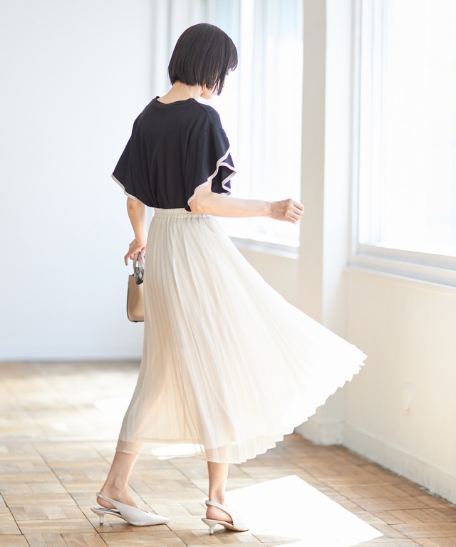 アコーディオンプリーツスカート