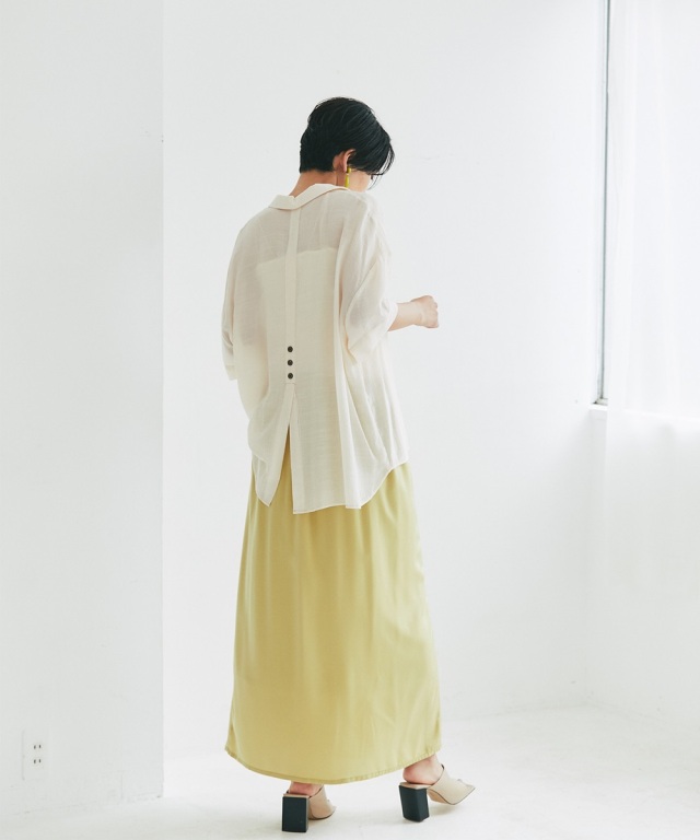 バックスリット開襟シャツ※一部店舗のみ入荷
