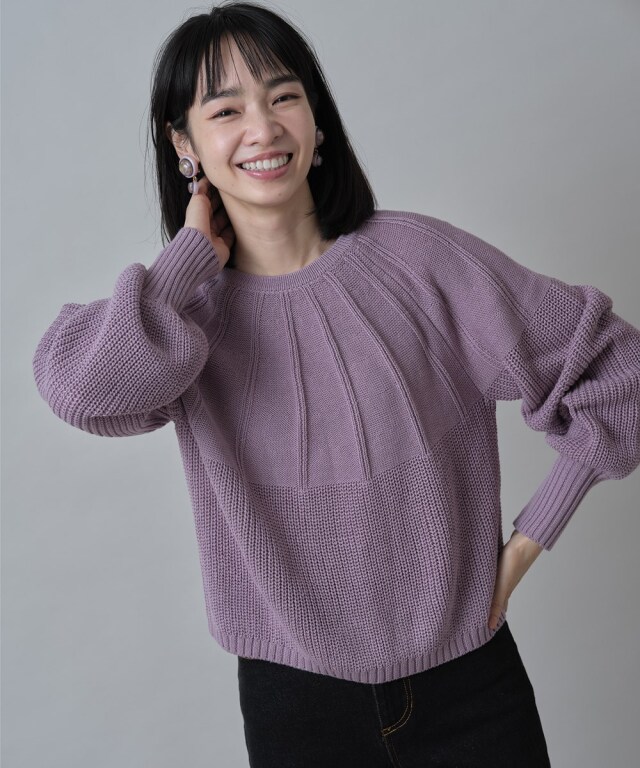 クルーネックキュウシン柄ニット※一部店舗のみ入荷