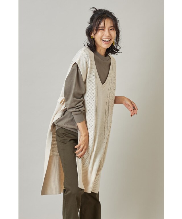 ケーブル編みロングベスト