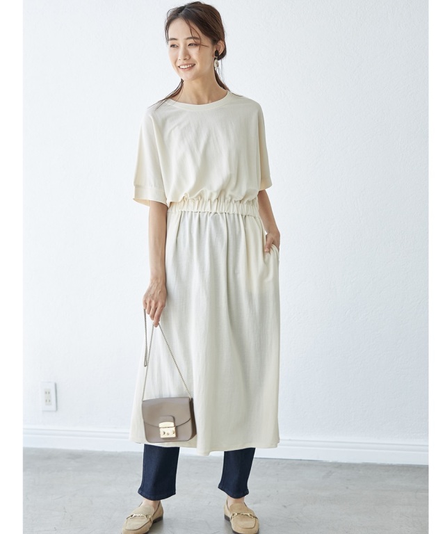 ドルマンスリーブカットワンピース 一部店舗のみ入荷