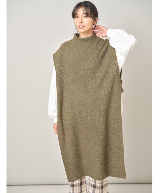 アンゴラ風もちもちハイネックロングベスト※一部店舗のみ入荷