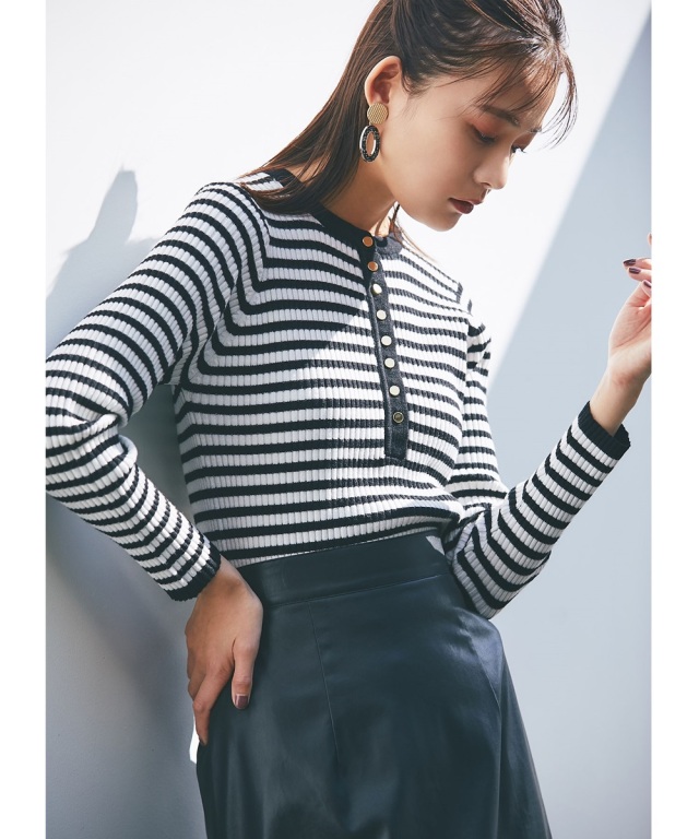 衿下ボタン付きプルオーバー《WINTER KNIT COLLECTION》