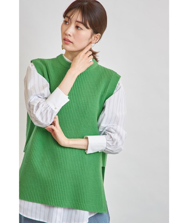 サイドスリットニットベスト※一部店舗のみ入荷