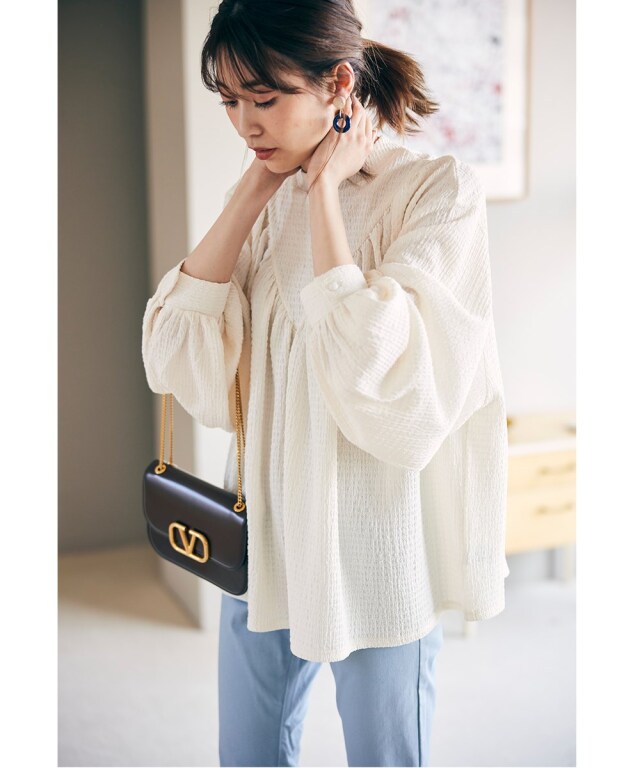 ふくれジャガードボリュームギャザートップス※一部店舗のみ入荷