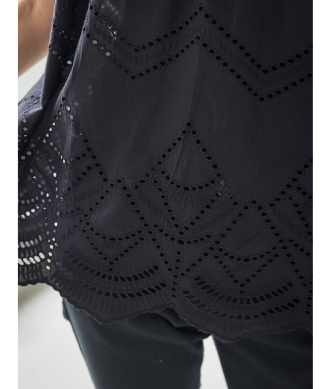 ビアズリー】カットワーク刺繍ブラウス ブラック 綿100% レース