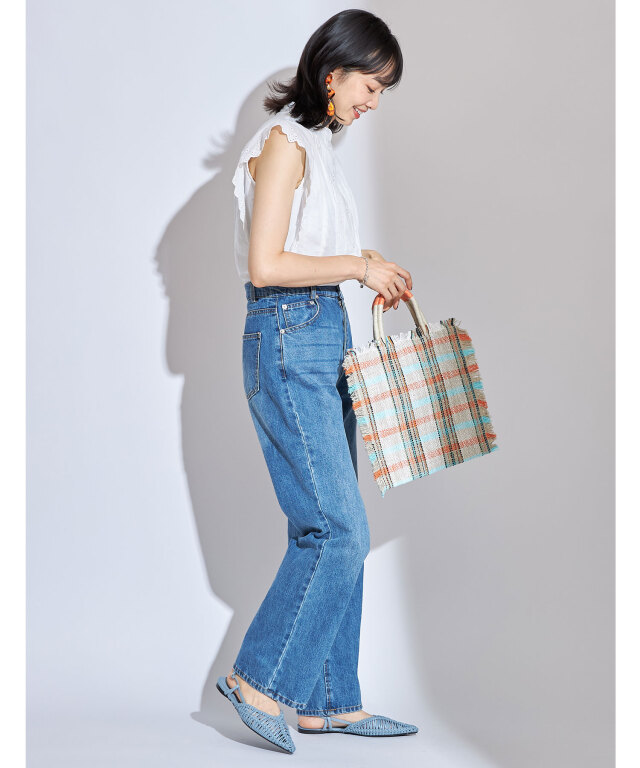 レース付きノースリーブブラウス※一部店舗のみ入荷