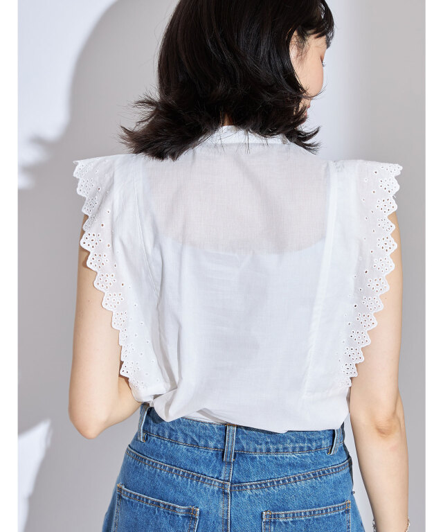 レース付きノースリーブブラウス※一部店舗のみ入荷