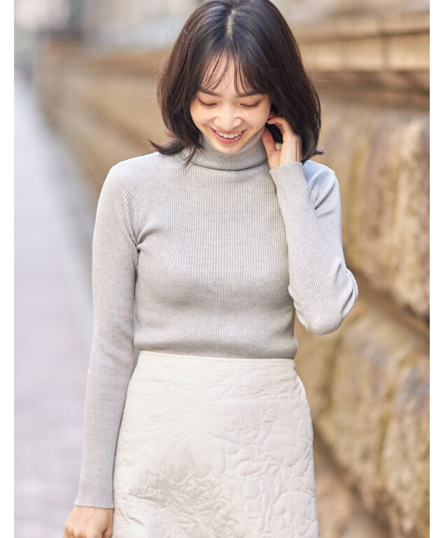 リブニットタートルプルオーバー