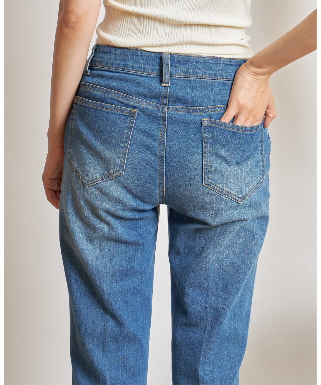 セミフレアデニムパンツ※一部店舗のみ入荷
