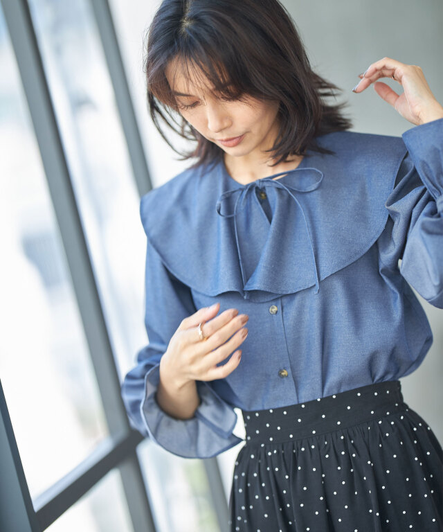 10月31日午前0:00WEB限定再販！フリルカラーブラウス※一部店舗のみ入荷