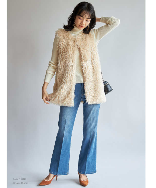 プードルボアミドル丈ベスト※一部店舗のみ入荷