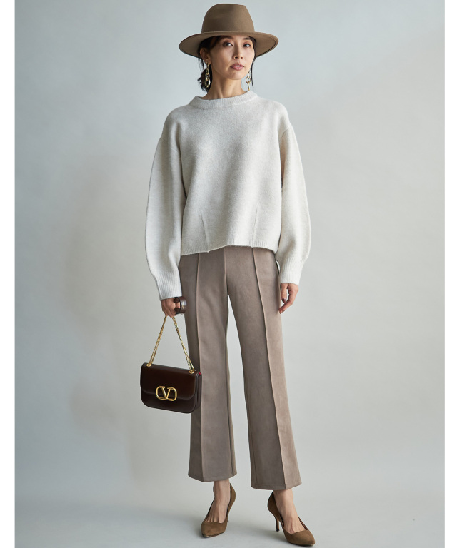 ポンチスウェードセミフレアパンツ