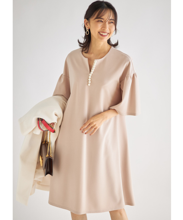 パールネックワンピース※一部店舗のみ入荷