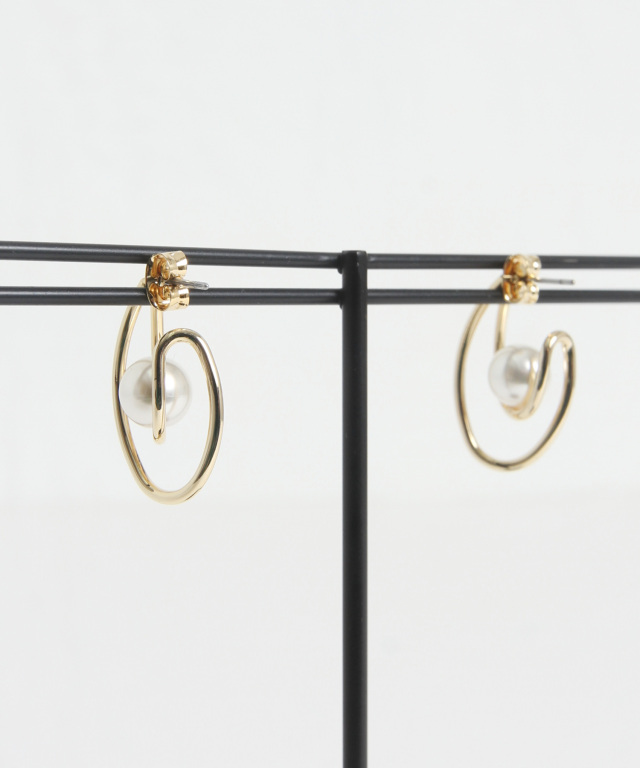 【入荷極小】23AW 限定モデル パール フープピアス 入荷極小】23AW 限定モデル パール フープピアス