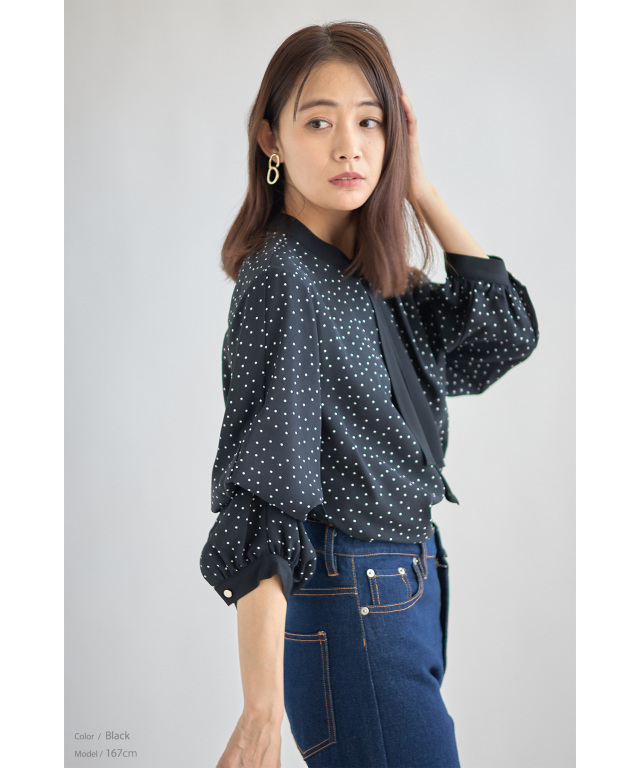 WEB限定】袖2WAYポーラランダムドットブラウス