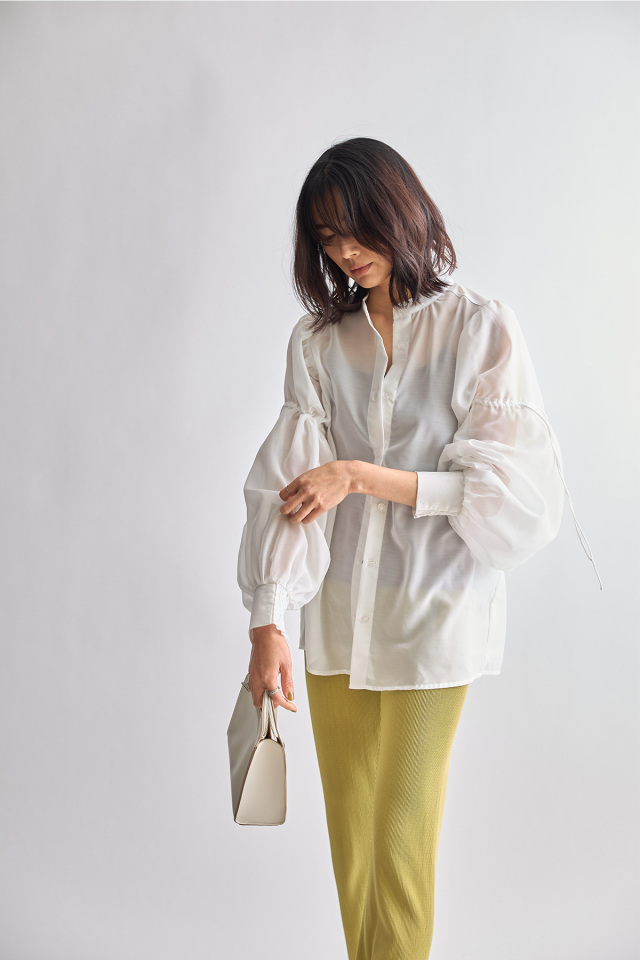 【WEB限定】キャンディショルダーブラウス/シアーストライプ