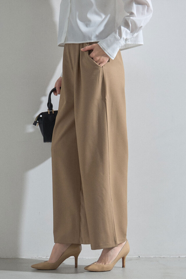 ケーブルニット