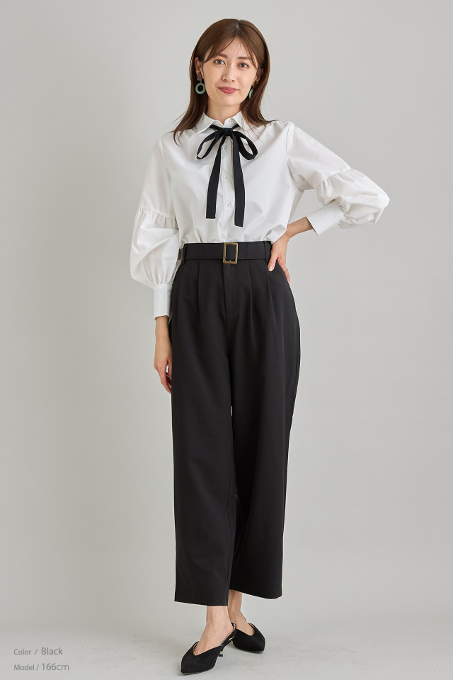 ベルト付きタックパンツ