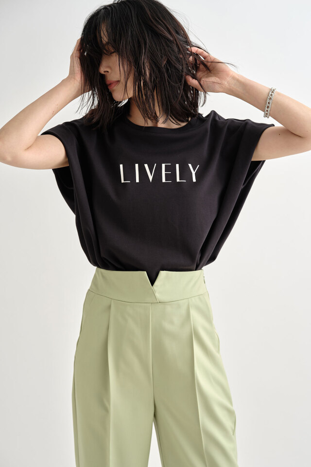 【WEB限定】巻きタックロゴカットプルオーバー