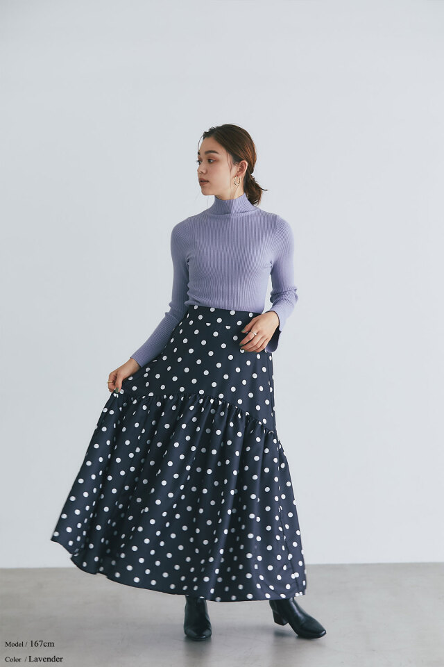 ハイネックフレアスリーブニット