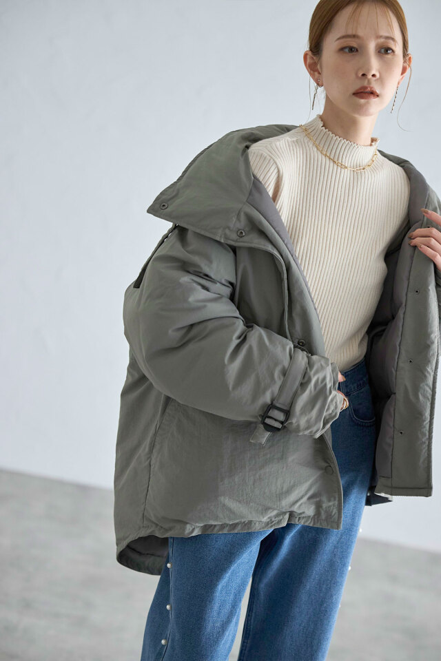 スタンドベルトフェイクダウンジャケット※一部店舗のみ入荷