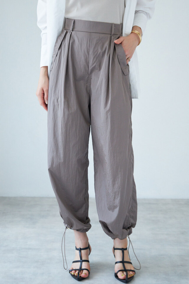 WEB限定】ドロストアクティブパンツ
