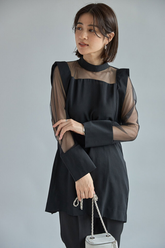 WEB限定】デコルテシースルーチュニックブラウス