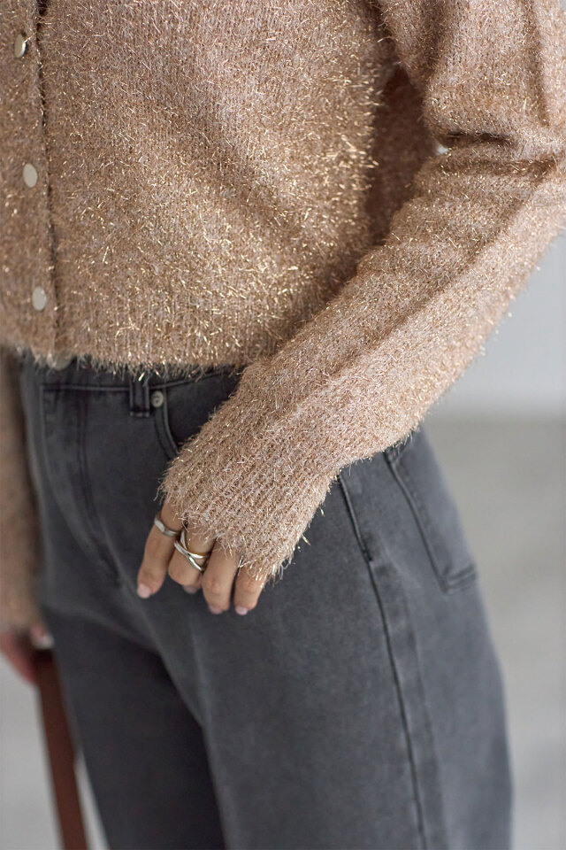 ラメフェザーカーディガン※一部店舗のみ入荷