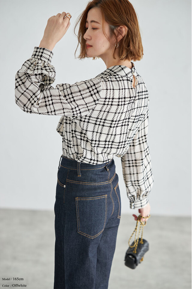 フロッキーチェックボウタイブラウス※一部店舗のみ入荷