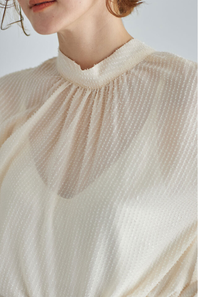 ラメジャガードボウタイブラウス※一部店舗のみ入荷