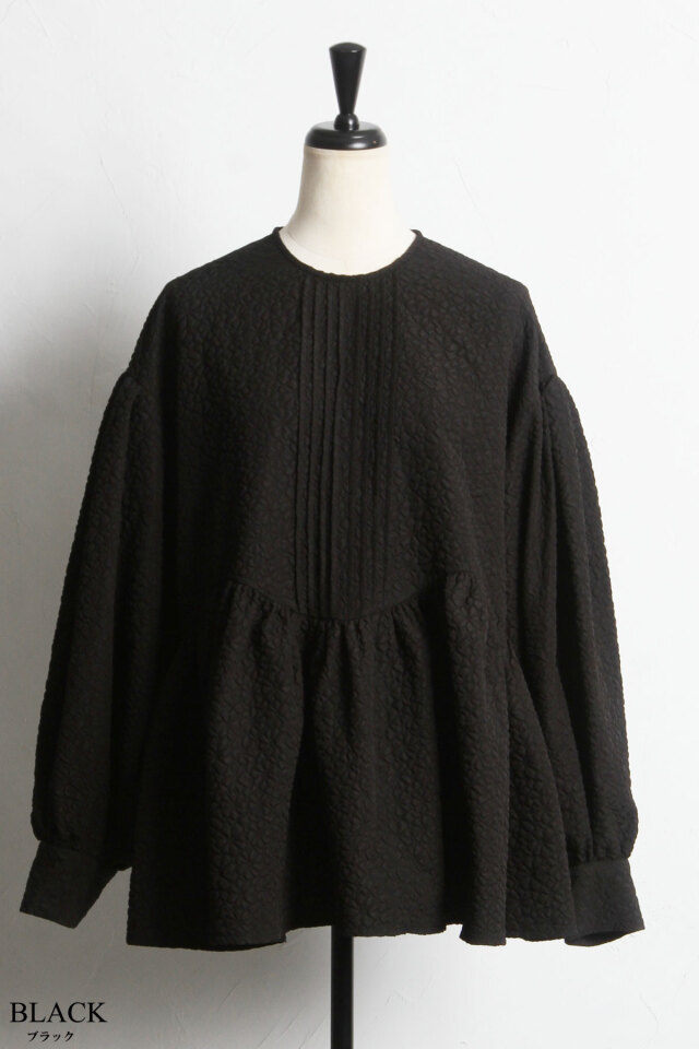ふくれジャガードペプラムブラウス※一部店舗のみ入荷
