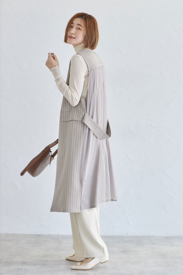 【えな様】バックルデザインチュールジレ 完売 バックルデザインチュールジレ（ベスト）｜J1U by LA BELLE