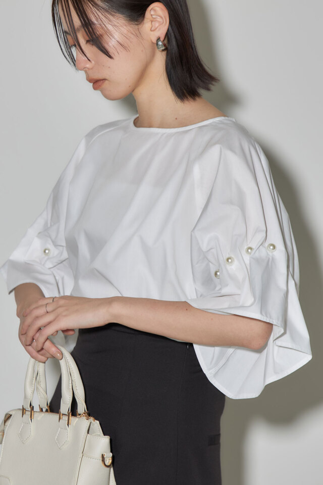 6月3日オフィシャルサイト限定再販！袖タックパールブラウス