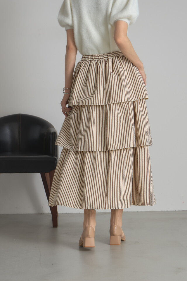 YURI　スカート6点 サッカーストライプティアードスカート※一部店舗のみ入荷