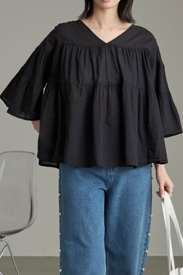 ティアードブラウス※一部店舗のみ入荷