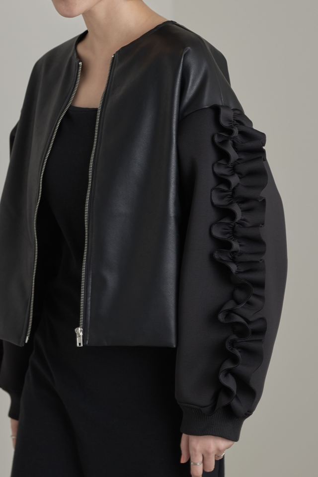 WEB限定】レザー×ダンボールニットフリルブルゾン
