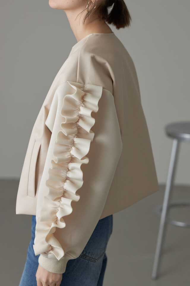 WEB限定】レザー×ダンボールニットフリルブルゾン