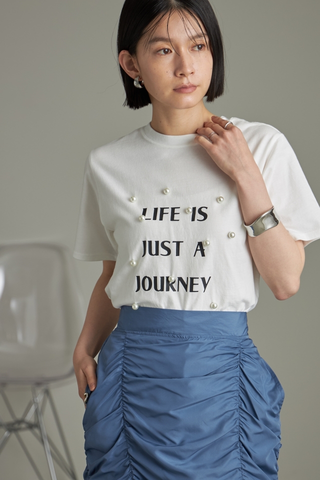 【WEB限定】天竺パール付きロゴTシャツ