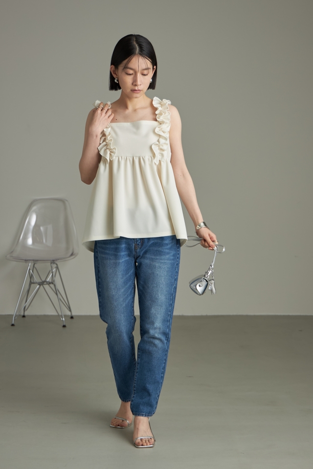 [最終価格］Kamiyu フリルジャケット M〜L】フリルジャケット｜フード付き・2段フリル・調整可能裾