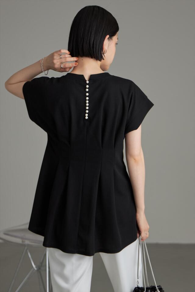【WEB限定】バックパール付きカットプルオーバー