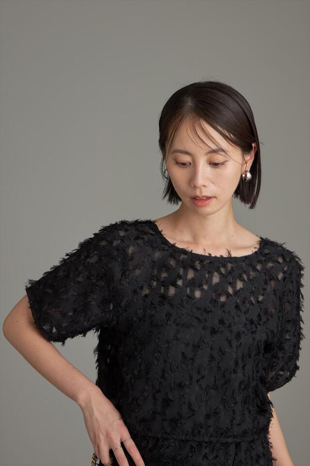 【WEB限定】2WAYシアーフリンジプルオーバー