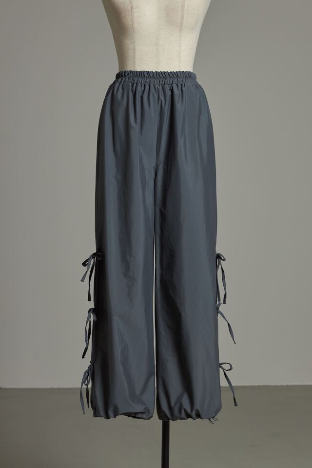 サイドリボンナイロンジョガーパンツ