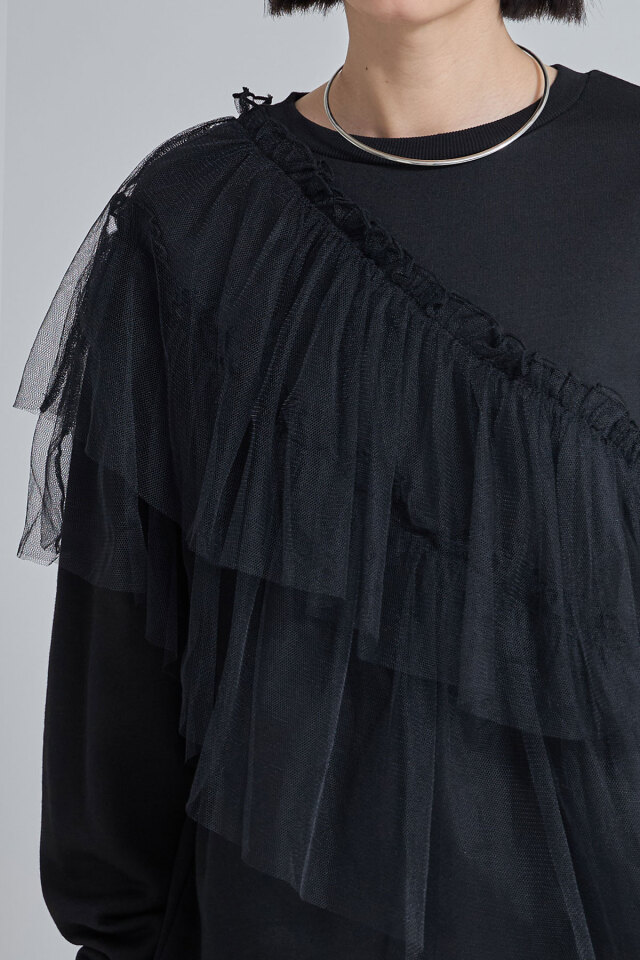 チュールフリルドッキング裏毛プルオーバー※一部店舗のみ入荷