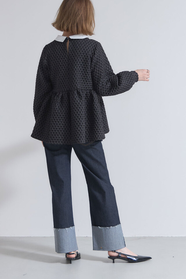 ふくれジャガード配色カラーブラウス※一部店舗のみ入荷