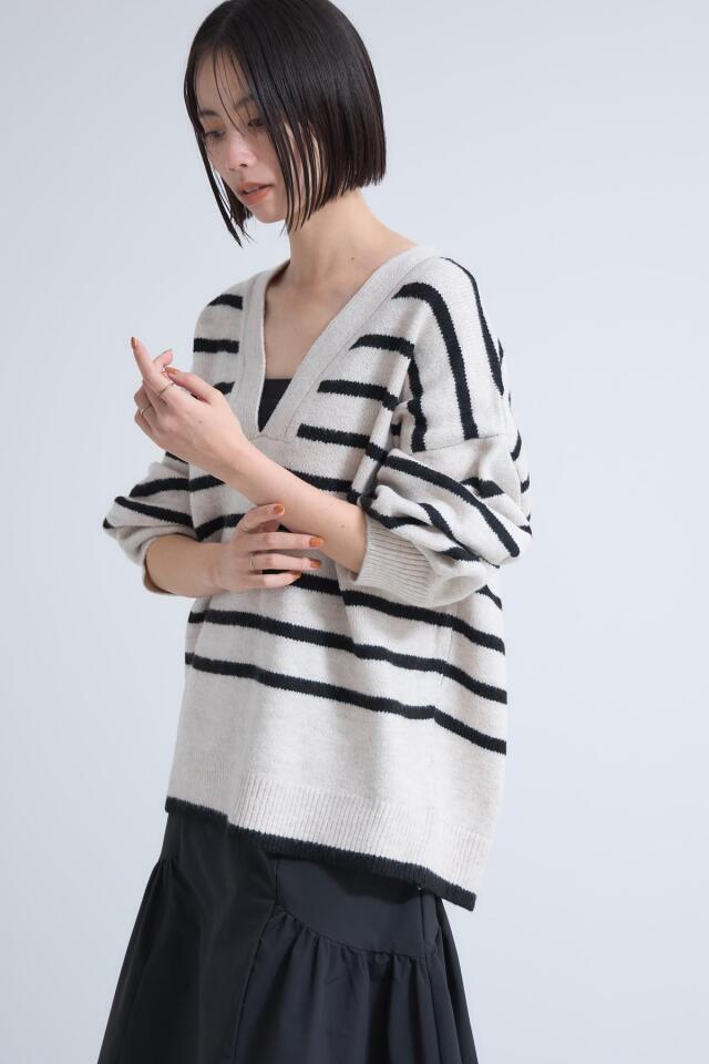 天竺深Vネックボーダーニット※一部店舗のみ入荷