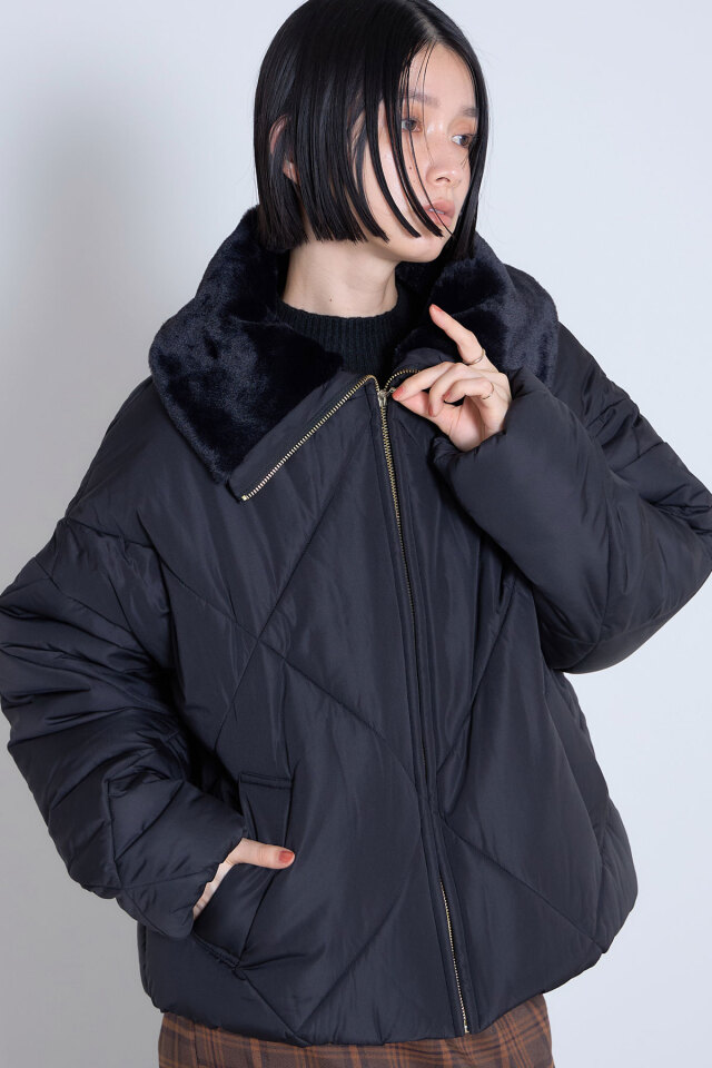   ブラックファー ダウンジャケット フェイクファー衿ファイバーダウンブルゾン※一部店舗のみ入荷