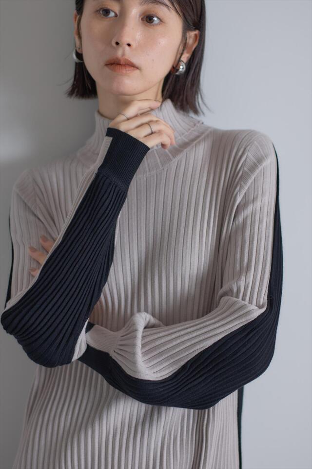 バイカラーリブタートルニットワンピース※一部店舗のみ入荷